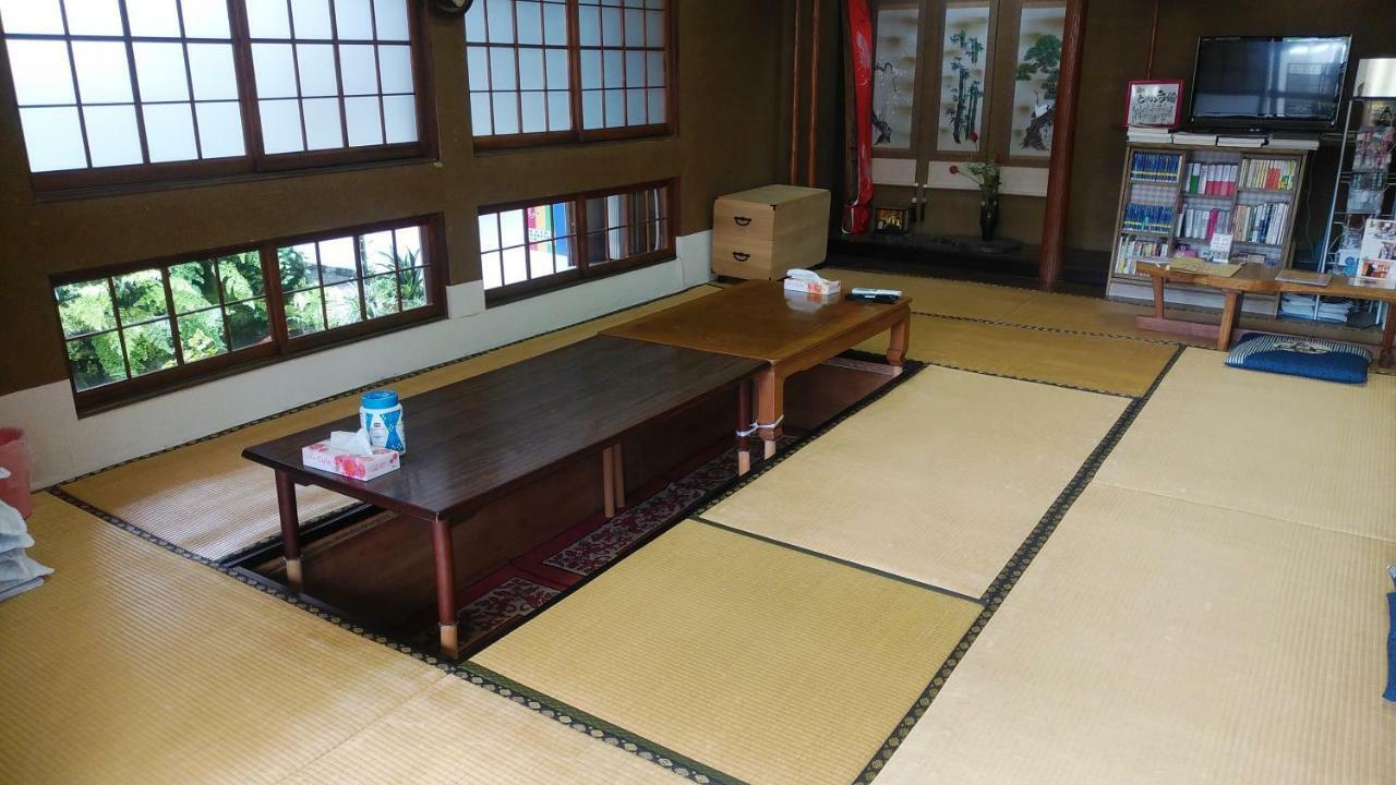 Ozu  Walking Pilgrimage Hotel Tokiwa Ryokan מראה חיצוני תמונה