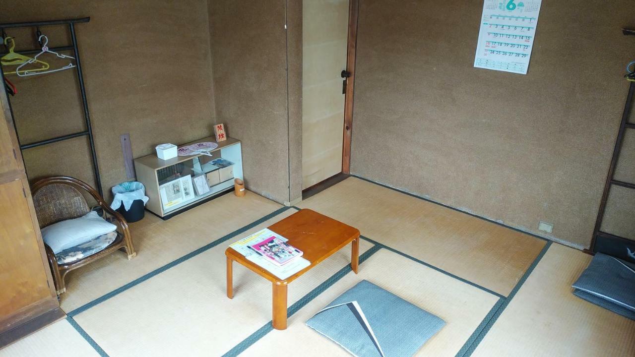 Ozu  Walking Pilgrimage Hotel Tokiwa Ryokan מראה חיצוני תמונה