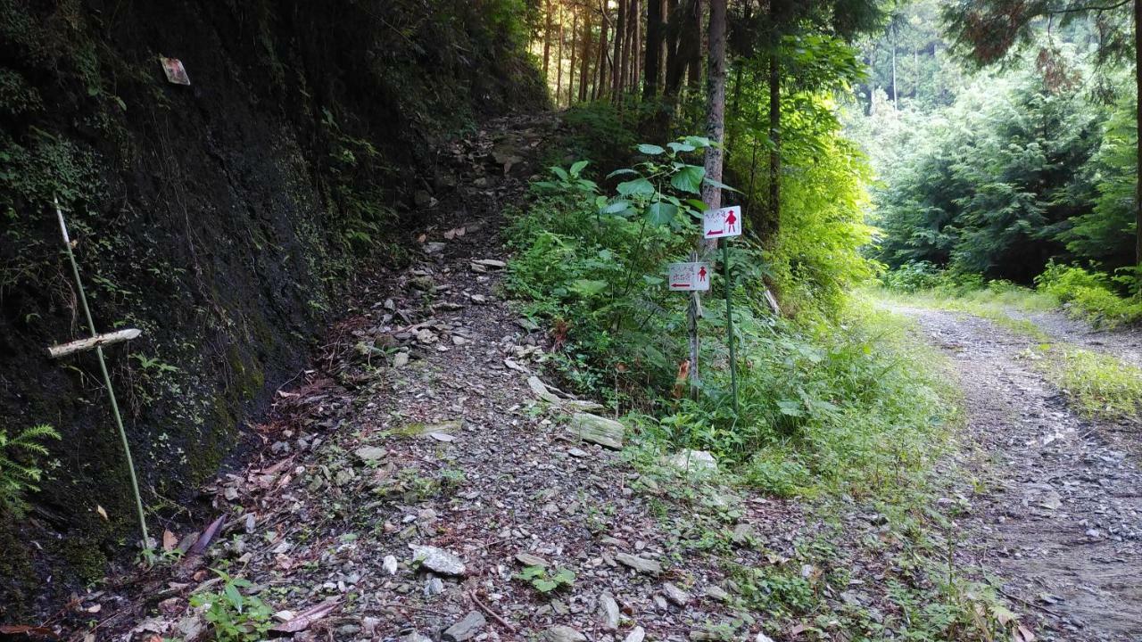 Ozu  Walking Pilgrimage Hotel Tokiwa Ryokan מראה חיצוני תמונה