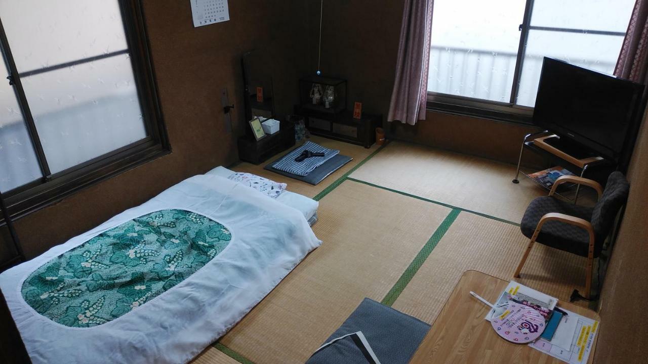 Ozu  Walking Pilgrimage Hotel Tokiwa Ryokan מראה חיצוני תמונה