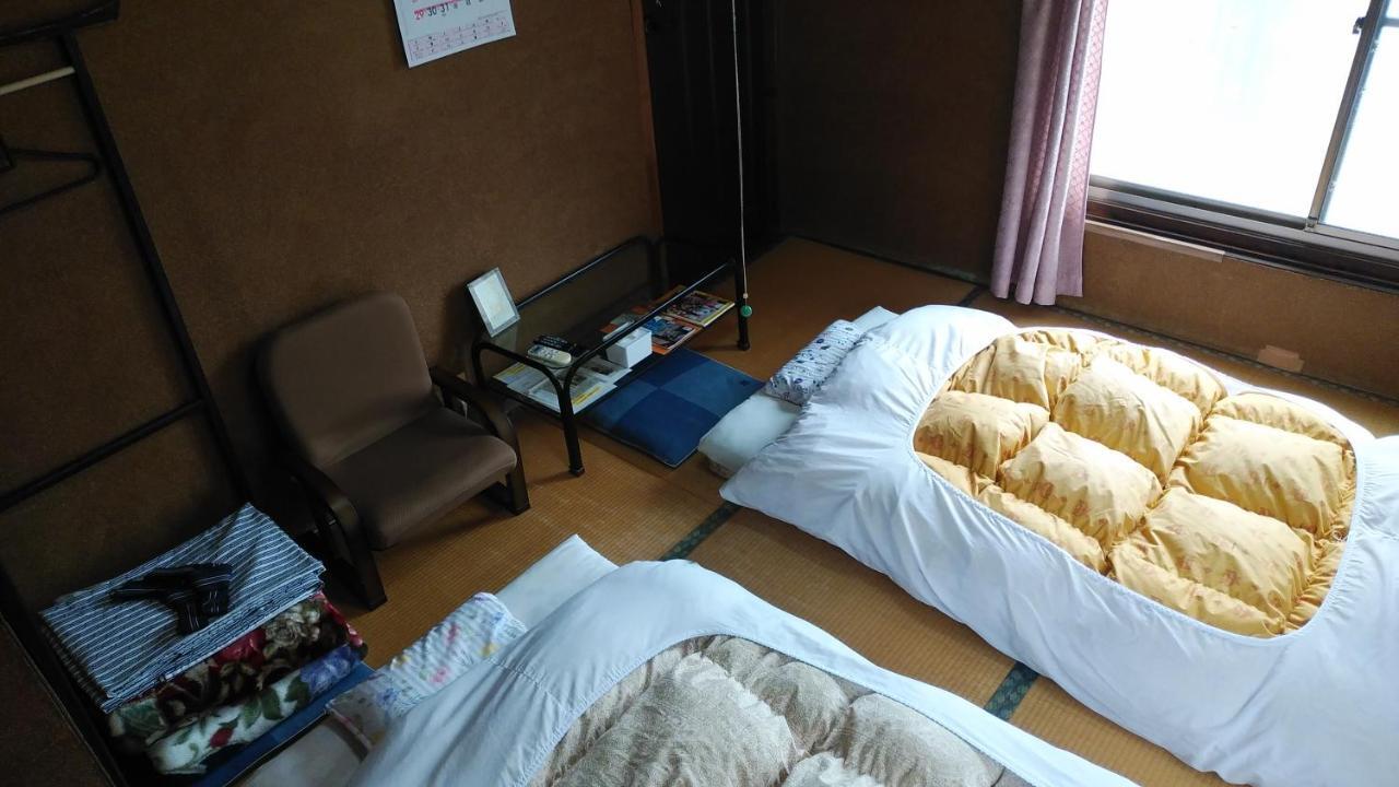Ozu  Walking Pilgrimage Hotel Tokiwa Ryokan מראה חיצוני תמונה