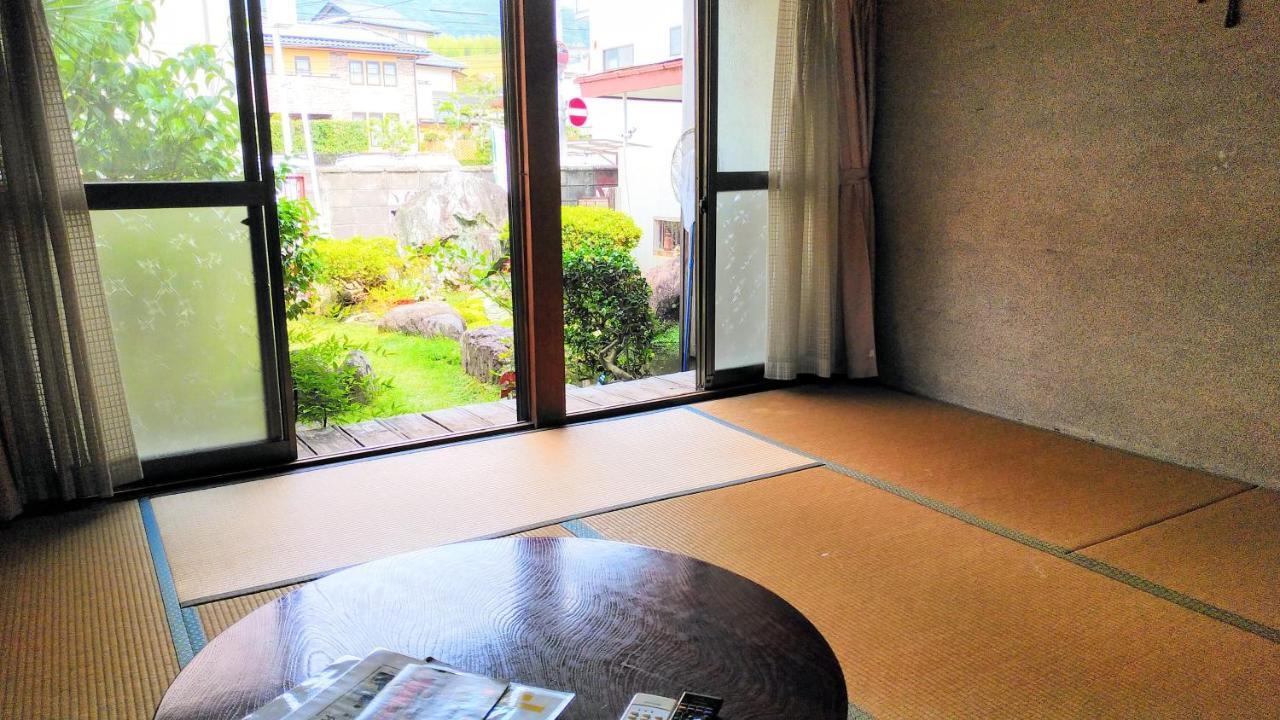 Ozu  Walking Pilgrimage Hotel Tokiwa Ryokan מראה חיצוני תמונה